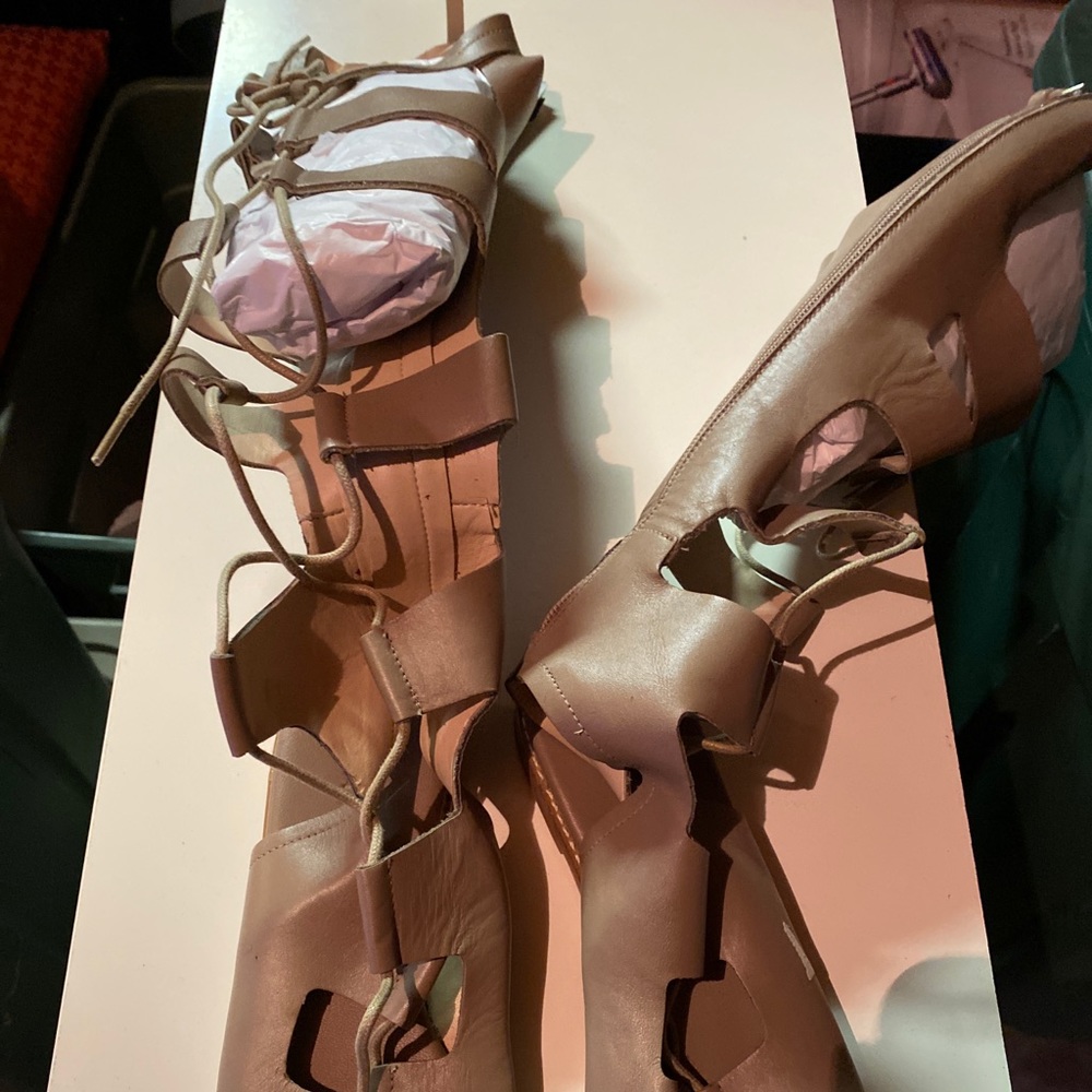 Shoes, long boots